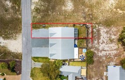 103 N 35th St, Mexico Beach, FL 32456