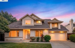 282 Del Valle Ct, Pleasanton, CA 94566