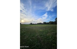 S Linebarger, Fairview, MO 64842