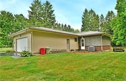 3246 Circle Drive, Cortland, OH 44410