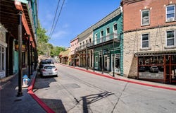 93 Spring Street, Eureka Springs, AR 72632