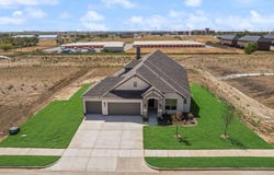 7006 Lilly Lane, Sanger, TX 76266