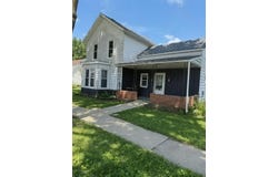 208 E 2nd Street, LEAF RIVER, IL 61047