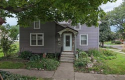 1021 1St Avenue, Ackley, IA 50601