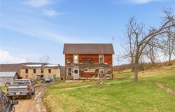 400 Wable Dr, Addison Twp, PA 15540