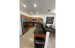 11277 NW 44th Ter, Doral, FL 33178