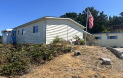 1601 RHODODENDRON Dr, Florence, OR 97439