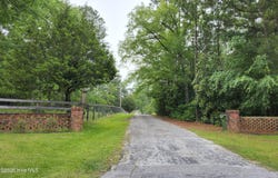 711 Augusta Street Ext, McCormick, SC 29835