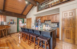 11537 Cedar Drive, Garfield, AR 72732