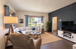 207 2nd Ave, Kenmare, ND 58746