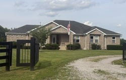 398 Jim Weaver Road, Crab Orchard, KY 40419