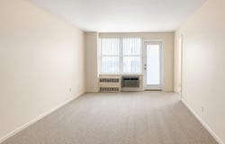 410 E Broadway, Long Beach, NY 11561