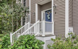 3 Ava Ln, Tyngsborough, MA 01879