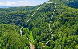 3910 Wilhite Rd, Sevierville, TN 37876