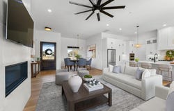 4464 E Lancaster Way, Springfield, MO 65802