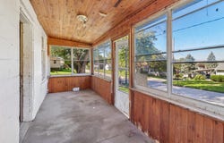 305 E Division Street, Colfax, IA 50054
