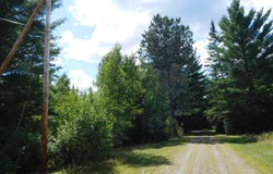 29 Robinson Boulevard, Medway, ME 04460