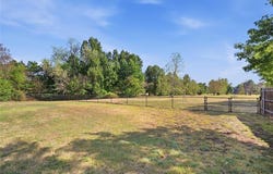 1305 Mockingbird Lane, Guthrie, OK 73044