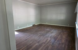 611 S Harrison Avenue, Aurora, MO 65605