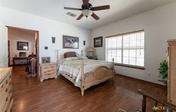 2542 Witter Road, Lockhart, TX 78644