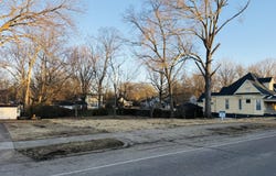 611 S College Street, Trenton, TN 38382