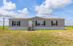 3828 Farm Road 272, Celeste, TX 75423