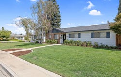 2620 S Divisadero Street, Visalia, CA 93277