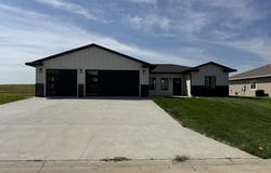 603 Mill Pond Rd, Rock Rapids, IA 51246