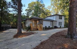 3893 PARKWOOD ROAD, BESSEMER, AL 35022