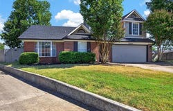 9300 Bridgeford CIR, Fort Smith, AR 72908