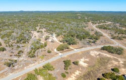 174 Crescent Ridge, Hondo, TX 78009