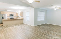 5472 Joggers Ln, Pace, FL 32571