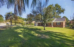10 Beacon Hill Road, Columbia, SC 29210-5617