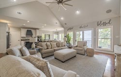 1160 SANDPIPER St, Counce, TN 38326