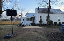 77 midway Street N, Clayton, AL 36016