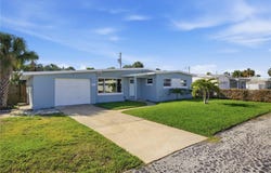 440 89TH Avenue, ST PETE BEACH, FL 33706