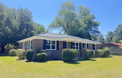 505 Lakeshore, Walterboro, SC 29488