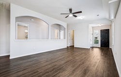 1603 Blue Jay Drive, Ennis, TX 75119