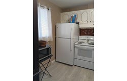 39 Brookside Drive, Brattleboro, VT 05301