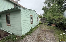 1722 SW Lincoln ST, Topeka, KS 66604