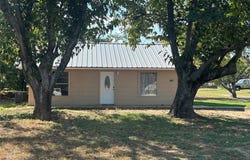 2764 W Highway 199, Springtown, TX 76082