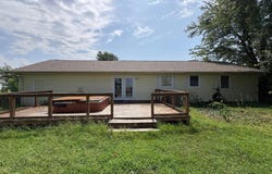 720 Meadow Lane, Nevada, MO 64772