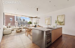 527 W 27th Street, New York, NY 10001