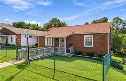 718 Laura St, West Mifflin, PA 15122