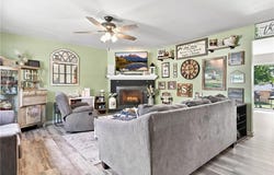 1002 N Hampton Drive, Warrensburg, MO 64093