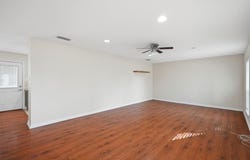 1307 William Street, George West, TX 78022