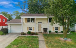 2225 Pebble Beach Drive, Kokomo, IN 46902