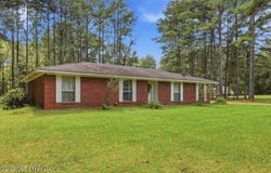 7905 Clifton-hillsboro Road, Forest, MS 39074