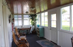 542 Lee Lore Drive, Chippewa Lake, OH 44215