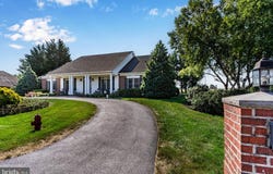 3536 FOX HILL Drive, CHAMBERSBURG, PA 17202